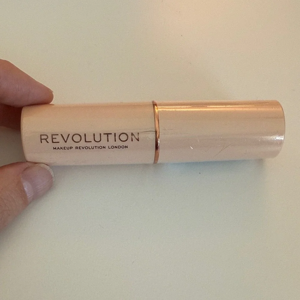 Revolution Fast Base Stick Foundation F3‎ Creamy Beige Makeup London
